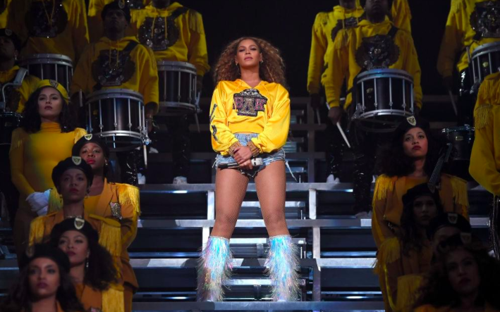 Balmain X Beyonce vytvořili kapsulovou kolekci